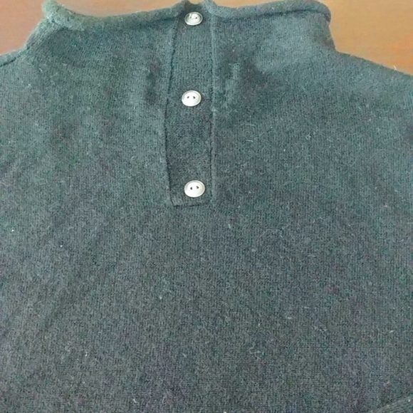 100% Extra Fine Merino Wool Back Long Sleeve Ladies Sweater - Picture 4 of 5